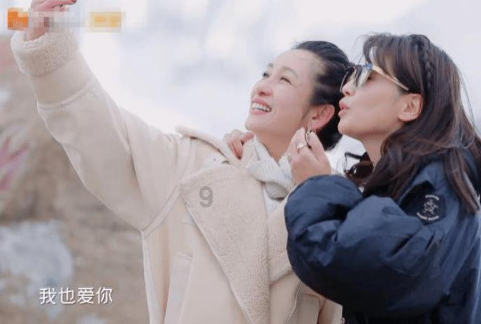 云扶·益起来 | 新兴县2024年青创未来成长冬令营青年志愿者培训会